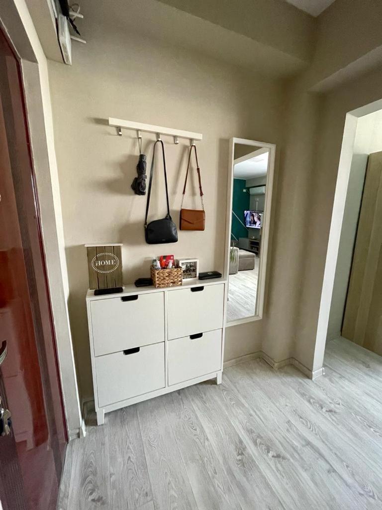 Demure Terrace Apartment Βουκουρέστι Εξωτερικό φωτογραφία
